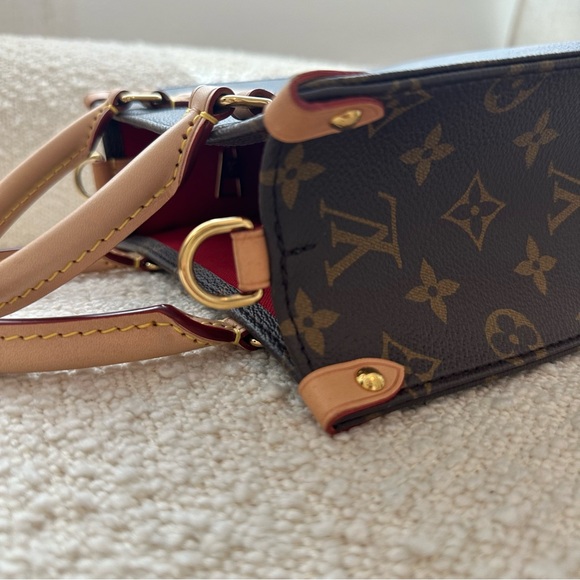 ❌ SOLD ❌ Louis Vuitton Monogram Sac Plat BB Handbag Crossbody - Picture 13 of 15